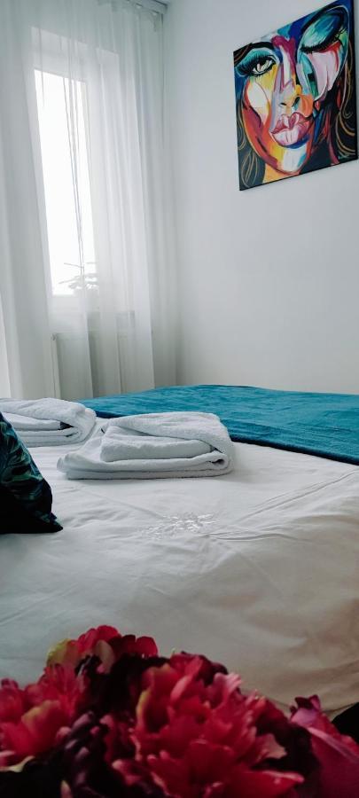 Cosmopolitan Apartament Z Bezplatnym, Prywatnym Parkingiem W Hali Garazowej Stary Toruń Екстериор снимка